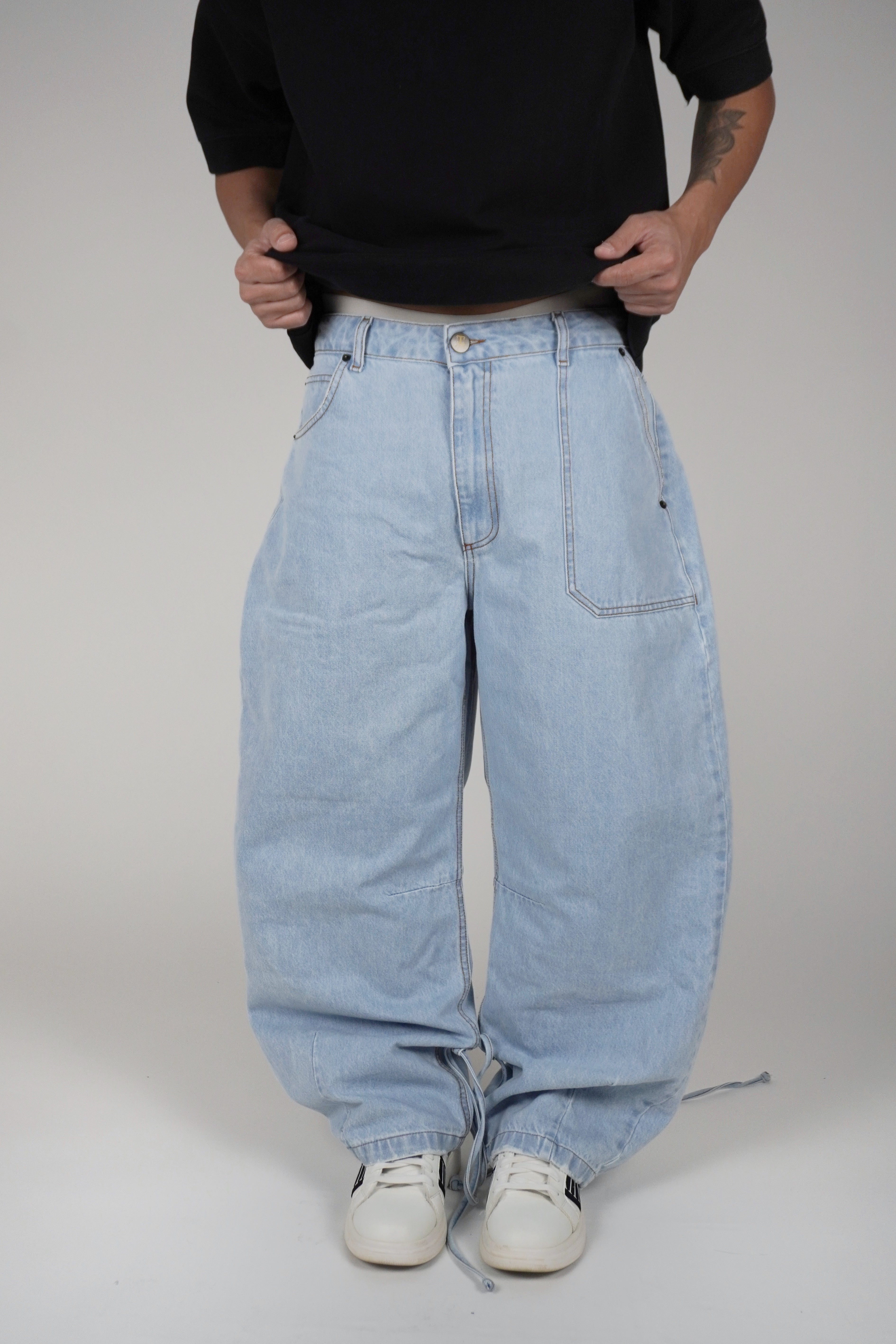 Jeans Bbaggy bleached LND